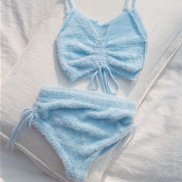 2 PIECE FOR LOVE & LEMONS Fiona Bralette & Sleep Short set - Picture 3 of 11